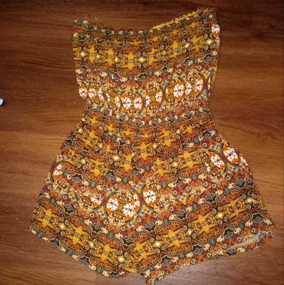 Love by Chesley  tube top romper size XL